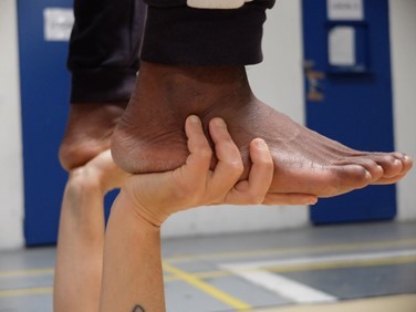 photo En Outre - Prendre le risque d'un renversement