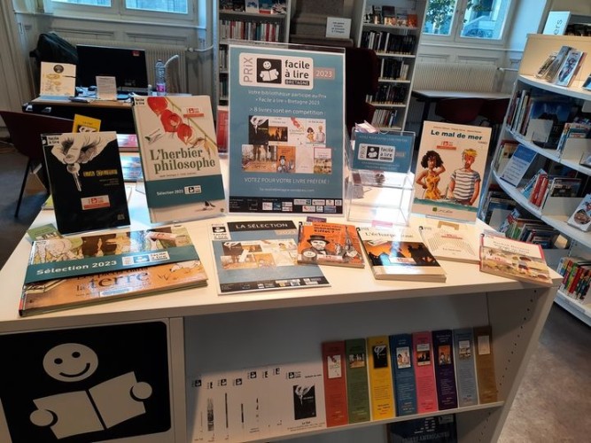 photo Prix Facile à lire Bretagne 2023 / 8 ouvrages sélectionnés et 68 communes participantes