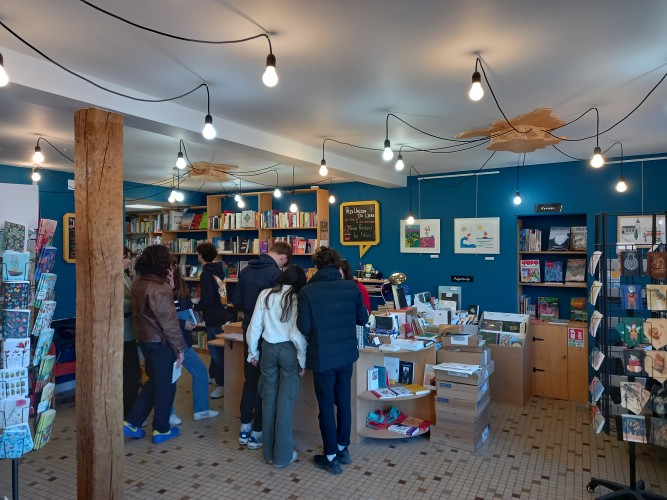 photo Jeunes en librairie, 2e !